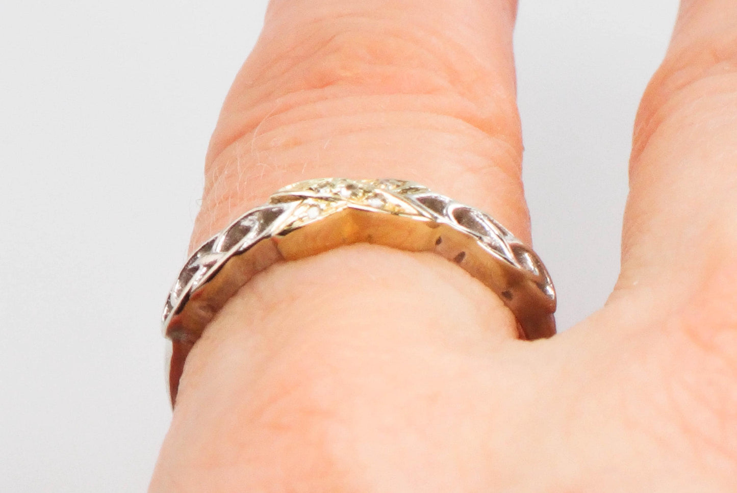 Two Tone Gold Diamond Wedding Band - Vintage Solid 14k Thin Irish Celtic Design Ring Size 7 - Fine Jewelry