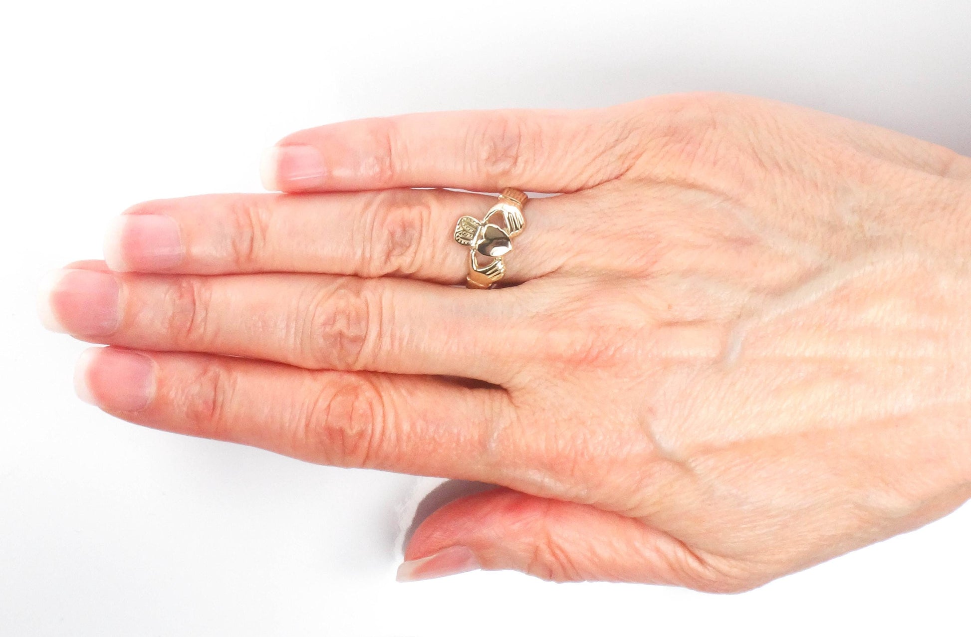 14k Yellow Gold Claddagh Ring - Irish Wedding Band Size 6.75 - Fine Vintage Jewelry