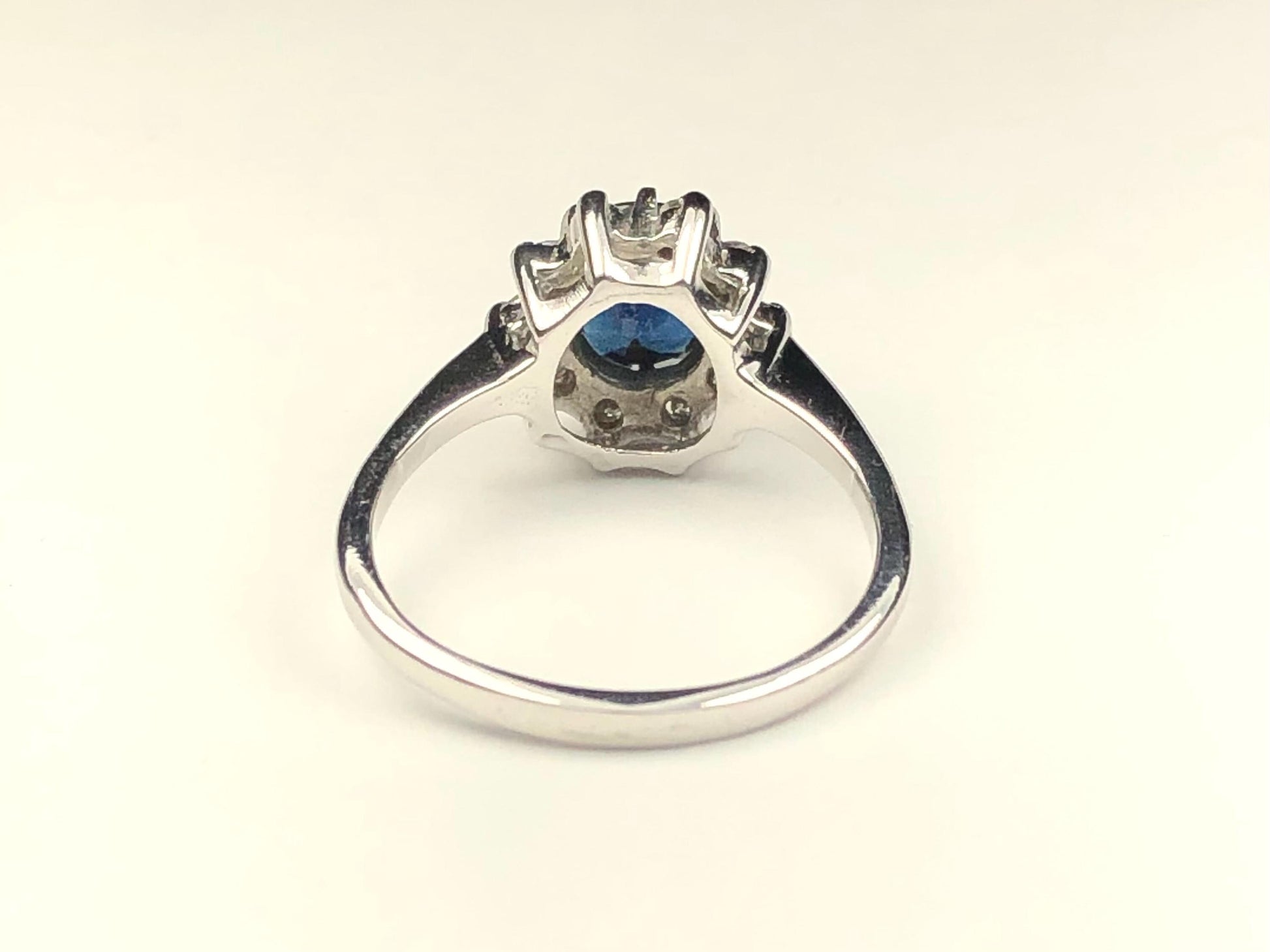 Vintage 14k White Gold Blue Sapphire Diamond Halo Ring September Birthstone Size 7