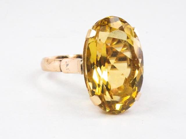 Vintage 18k Gold Citrine Ring: Oval November Birthstone, Size 5 3/4