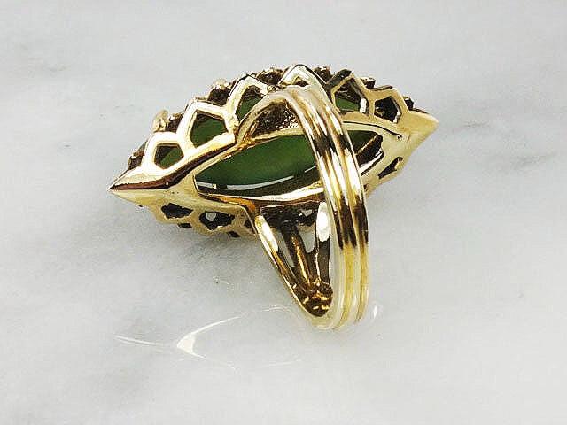 Vintage 14k Yellow Gold Chrysoprase Marquise Ring - Size 6