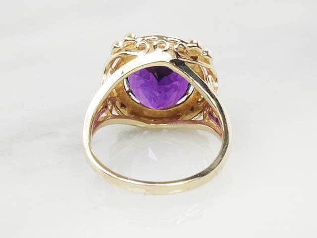 Vintage 14k Yellow Gold Oval Natural Purple Amethyst Ring, February Birthstone Size 7.75