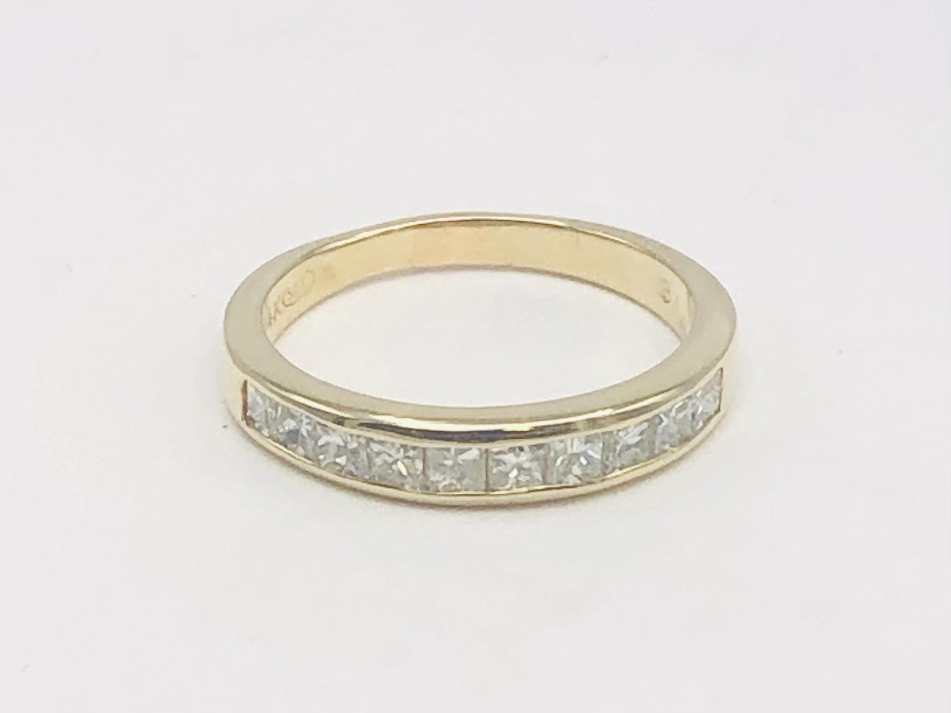 Vintage 14k Yellow Gold Princess Cut Diamond Wedding Band: Channel Set, Size 6
