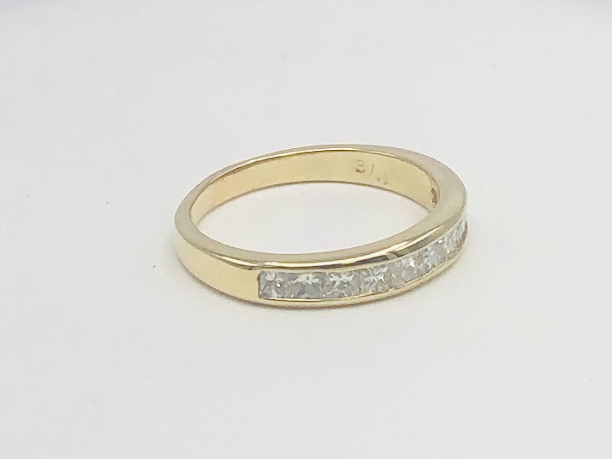 Vintage 14k Yellow Gold Princess Cut Diamond Wedding Band: Channel Set, Size 6