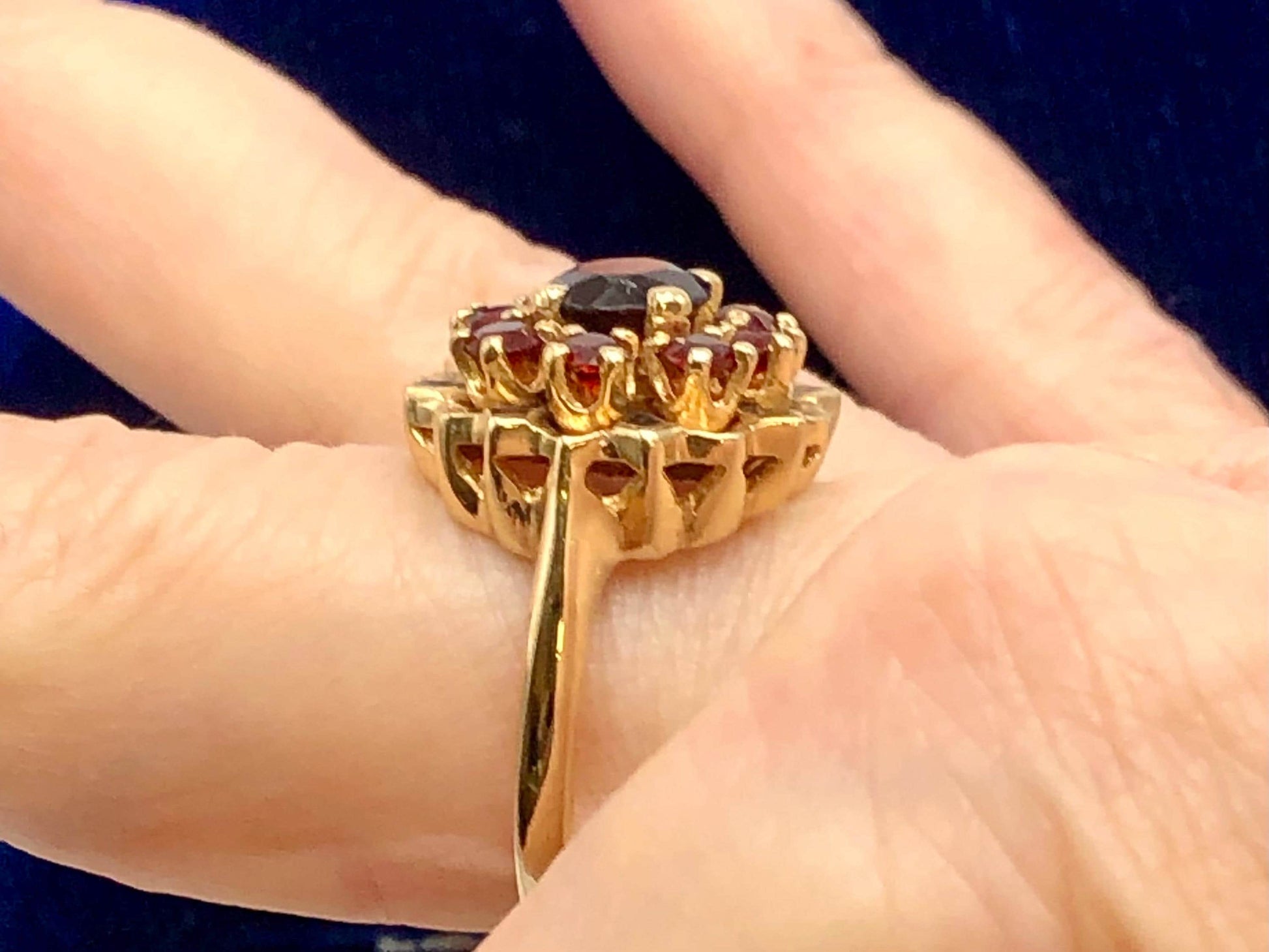 Vintage 14k Yellow Gold Garnet Cluster Ring: Black Enamel Floral Design, Size 7