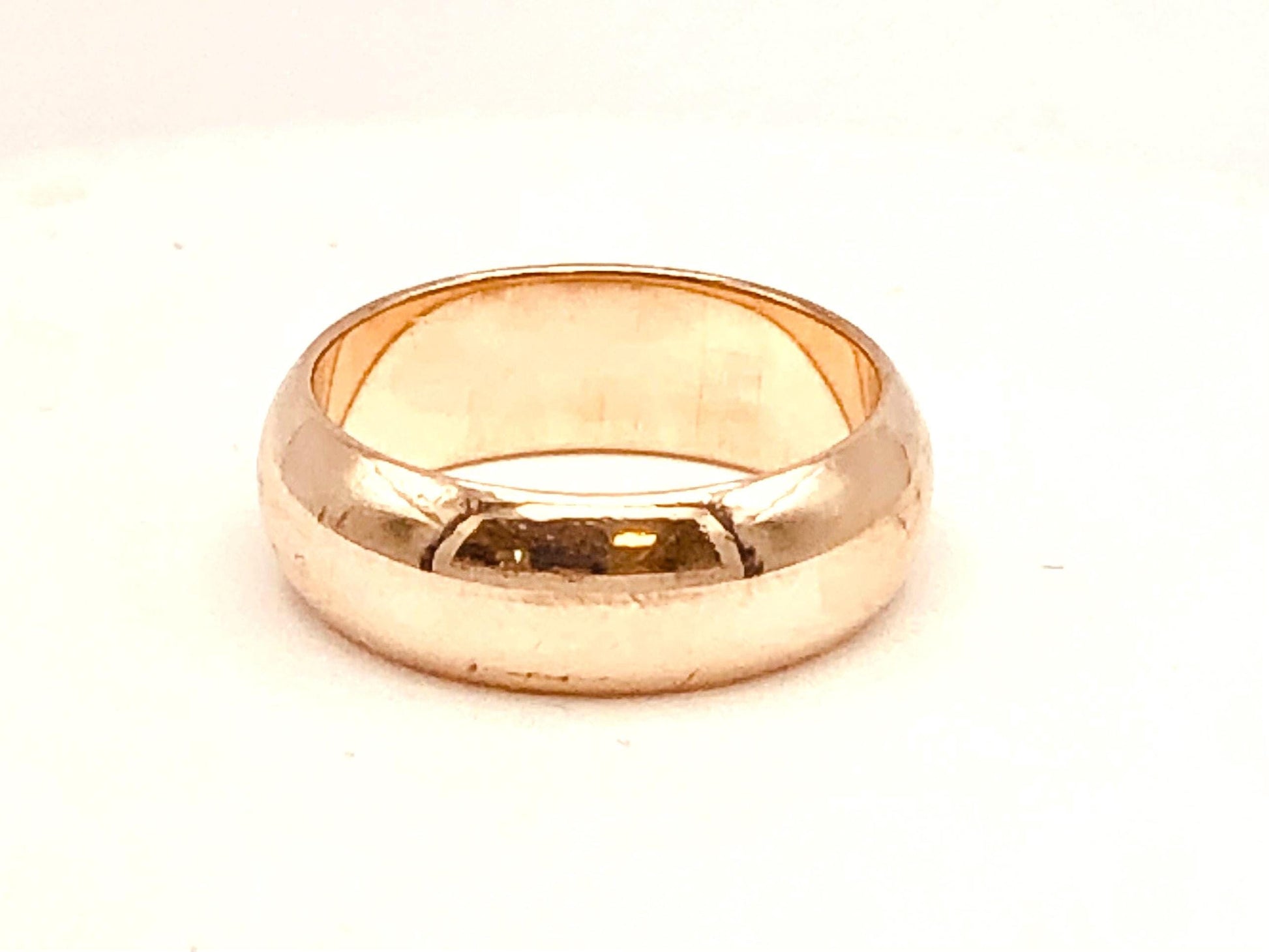 Vintage 14k Solid Yellow Gold 5.9 mm Wide Wedding Band Size 5