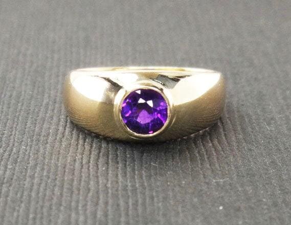 Vintage 14k Yellow Gold Natural Amethyst Ring Purple February Birthstone - Size 5