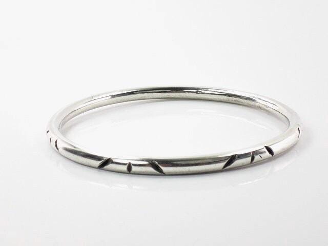 Sterling Silver Bangle Bracelet - Vintage Mexico Slip on Style - 8 1/4" Circumference