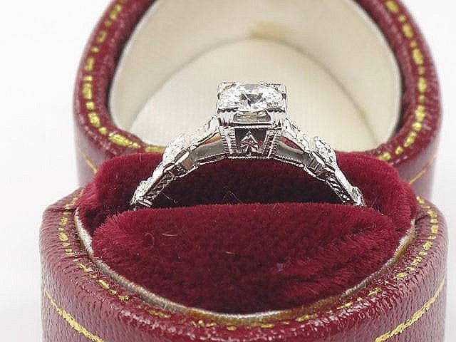 Vintage 18k White Gold Old European Cut Natural Diamond Engagement Ring Art Deco Orange Blossom Engagement Ring Approx 1/3 Carat Solitaire