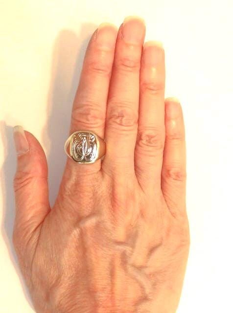 Vintage 14k Yellow Gold Signet Ring: Engraved Monogram, Size 10