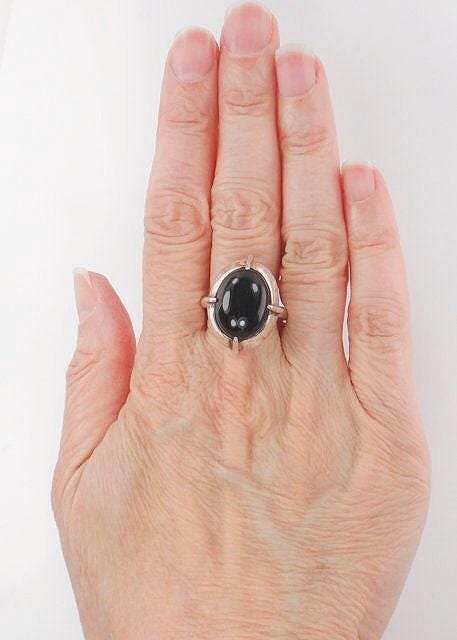 Vintage Metropolitan Museum of Arts Onyx Ring MMA Sterling Silver Bishop's Ring Size 7