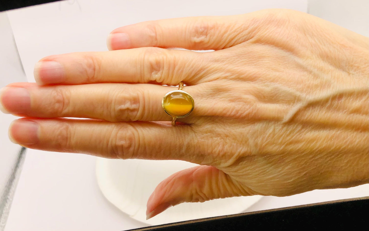 14k Yellow Gold Tiger Eye Ring - Vintage Natural Oval Shaped Gold Gemstone - Size 6 - Fine Jewelry