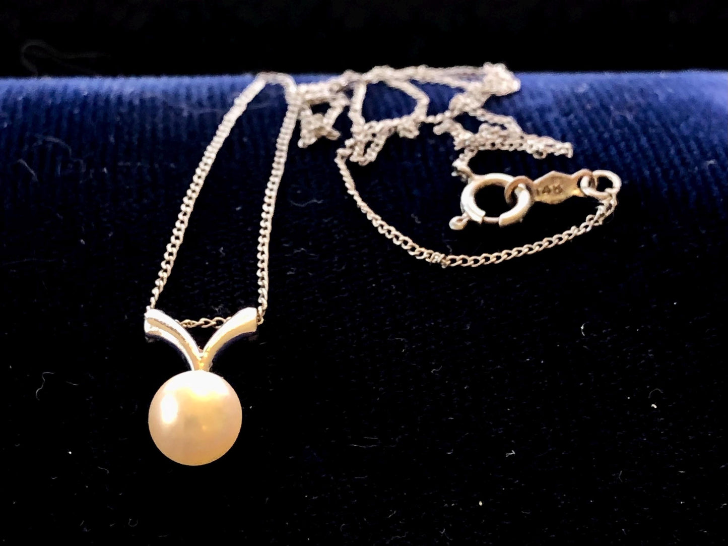 Vintage 14k White Gold Pearl Pendant Necklace: 1960s Bridal Choker, 15.25"