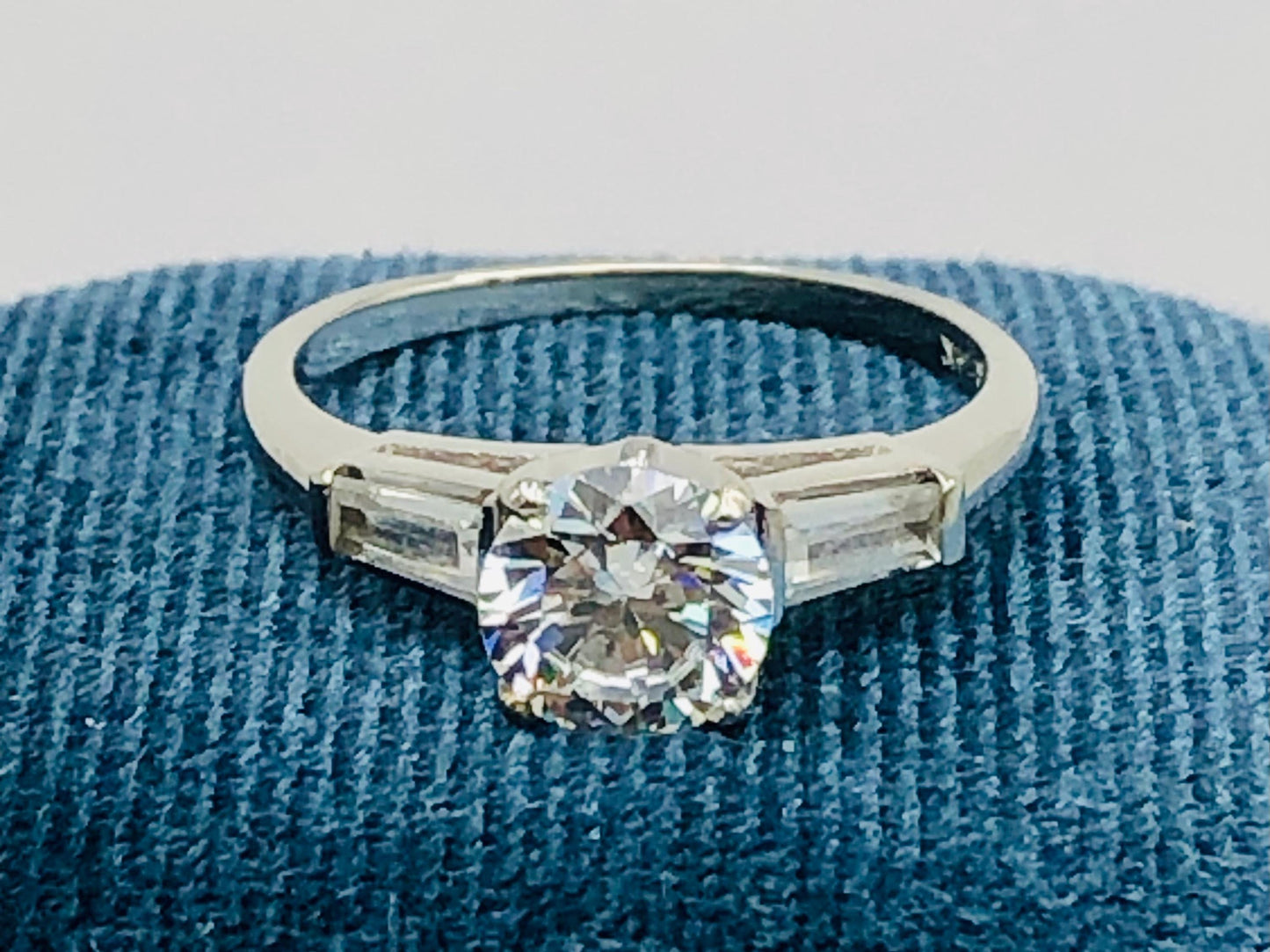 Vintage 14k White Gold Engagement Ring: Round CZ & Sapphire Baguettes, Size 7