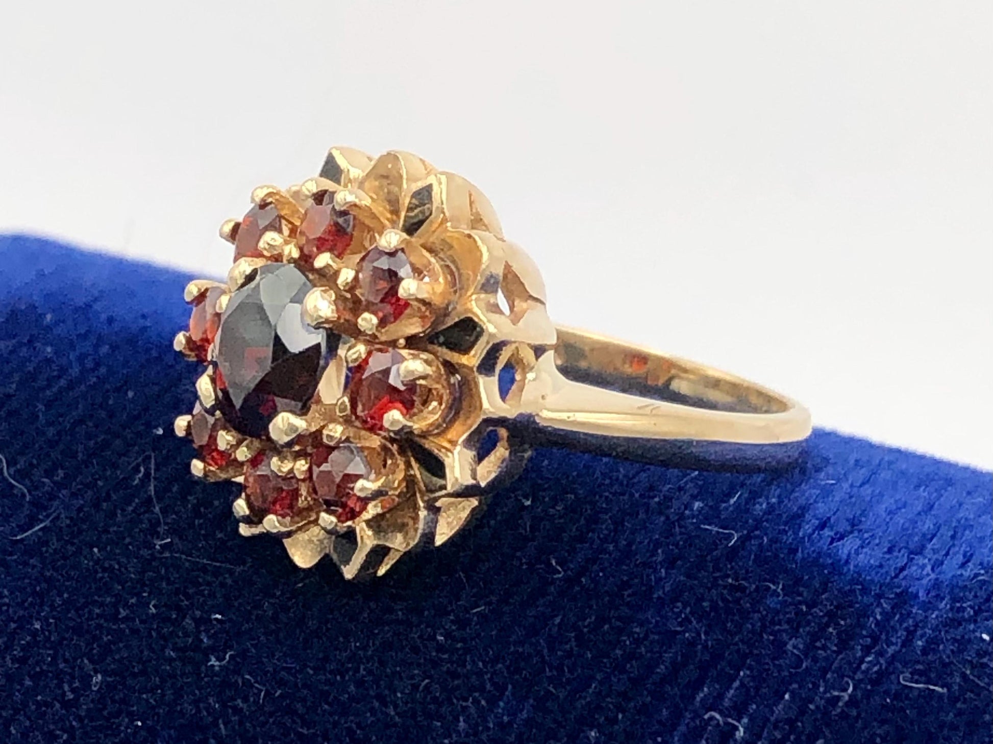 Vintage 14k Yellow Gold Garnet Cluster Ring: Black Enamel Floral Design, Size 7