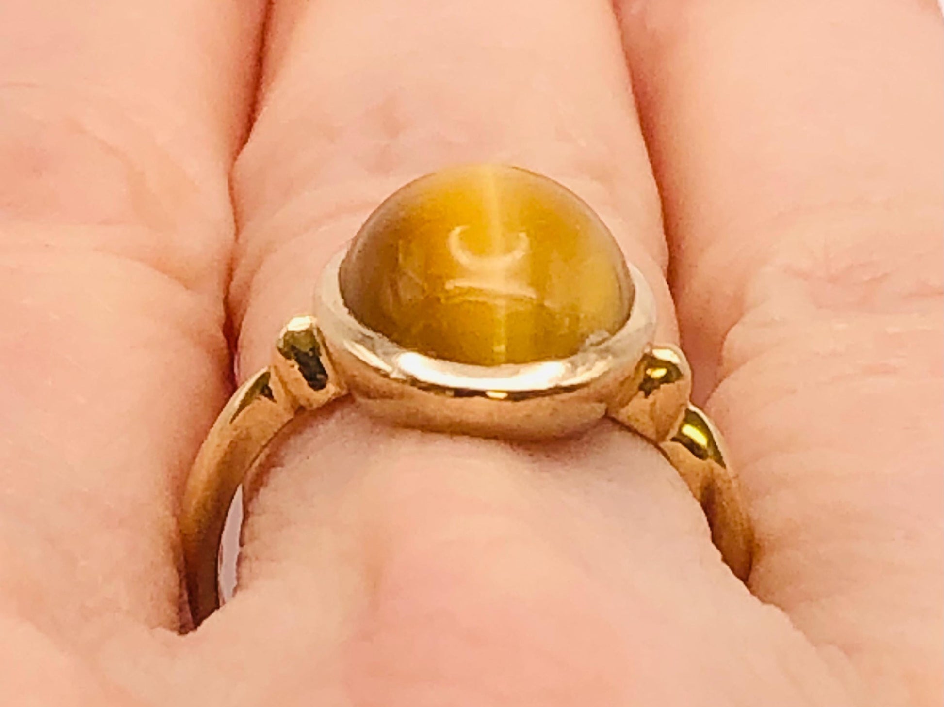 Vintage 14k Yellow Gold Tiger Eye Ring - Size 6