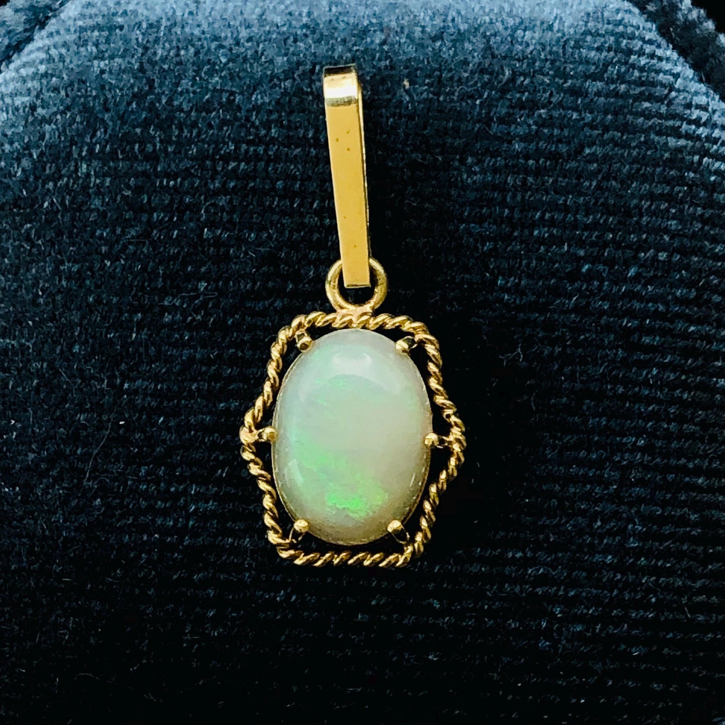 14k Yellow Gold Opal Pendant - Natural Gemstone - October Birthstone - Fine Vintage Jewelry