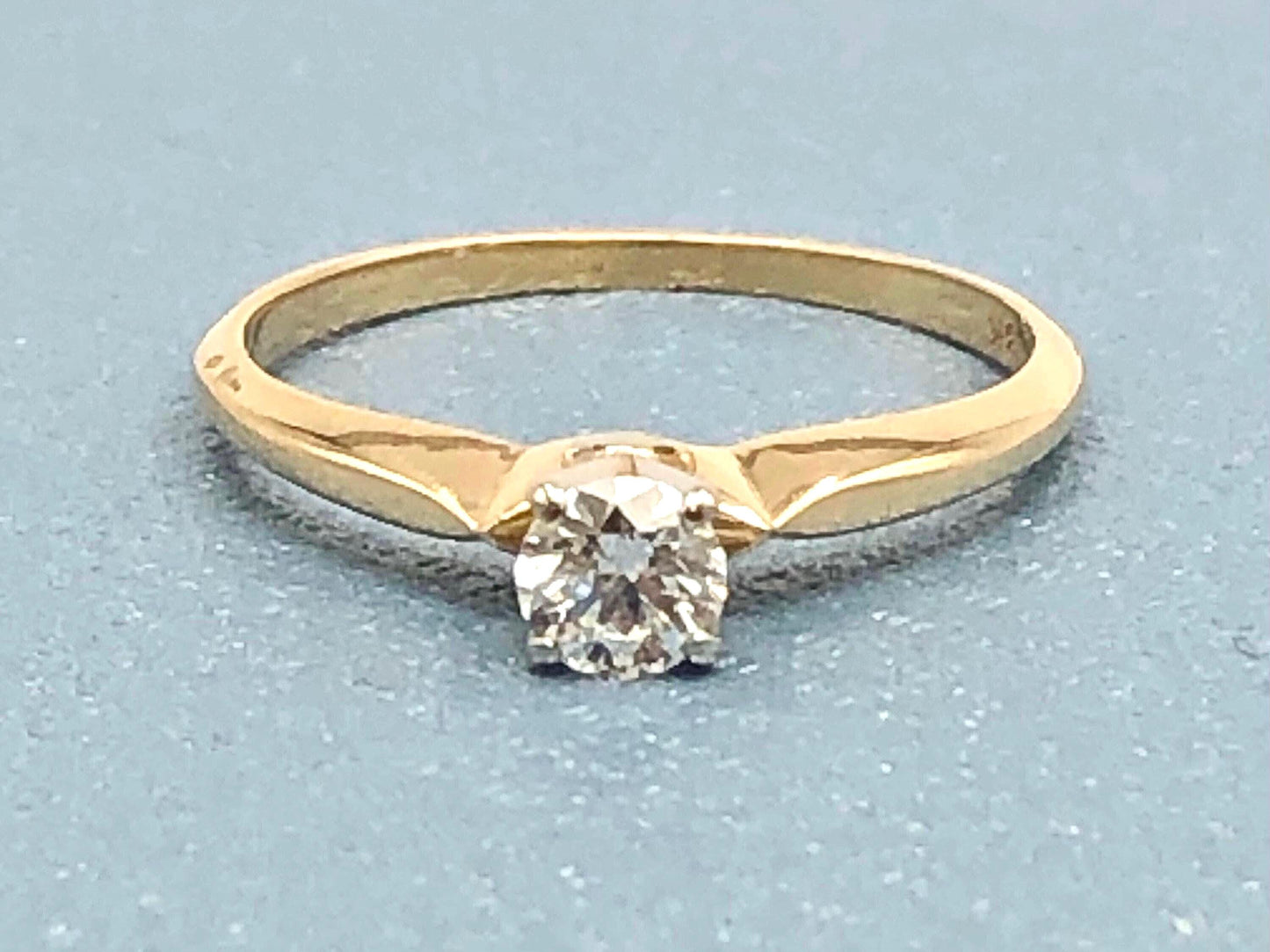 Vintage 18k Yellow Gold Natural Round Cut Diamond Engagement Ring, Solitaire Earth Mined Diamond Approximately .25 Carats, Size 5.75