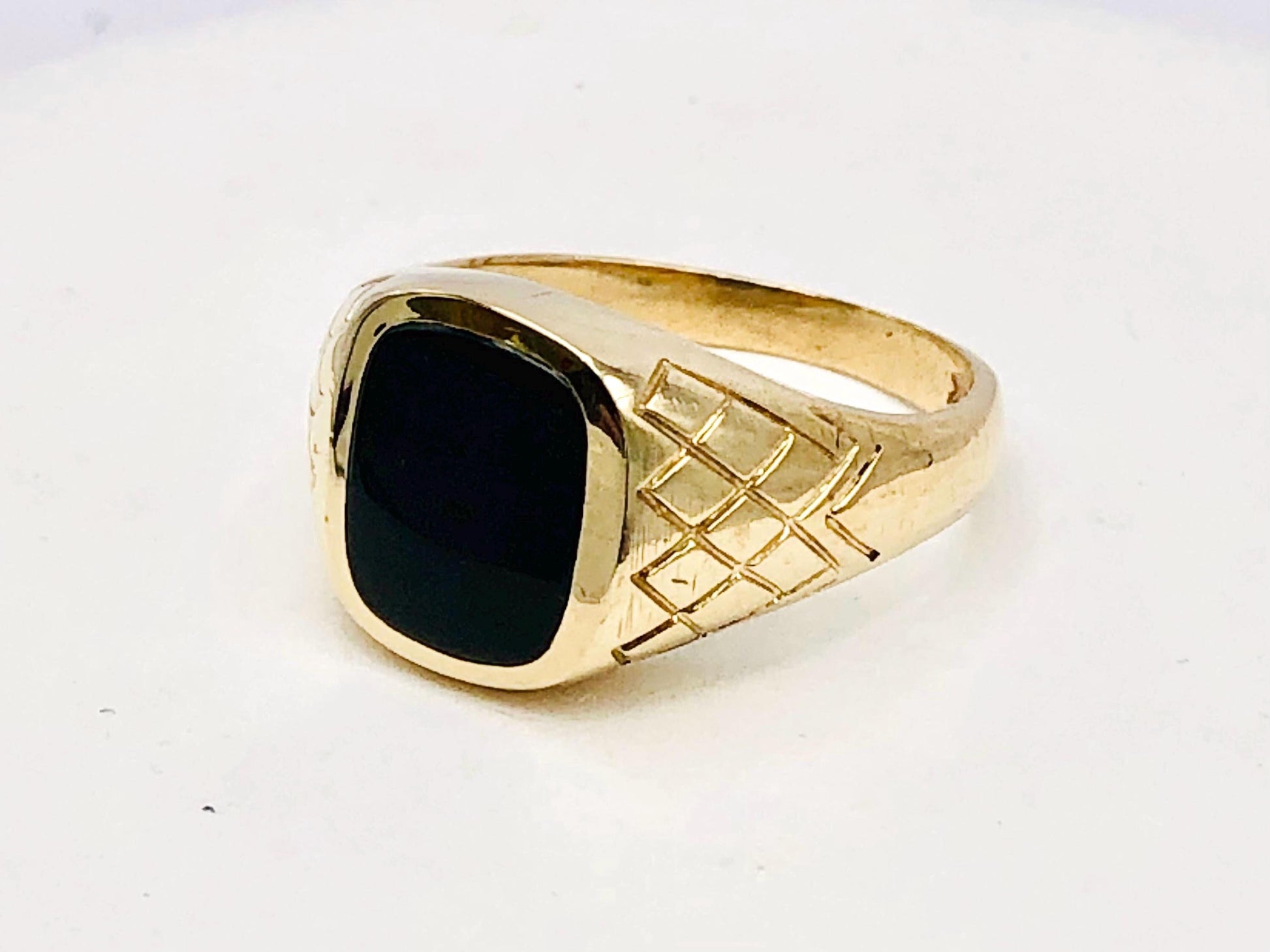 Vintage Solid 10k Yellow Gold Men's Onyx Ring - Black Stone Ring - Size 11