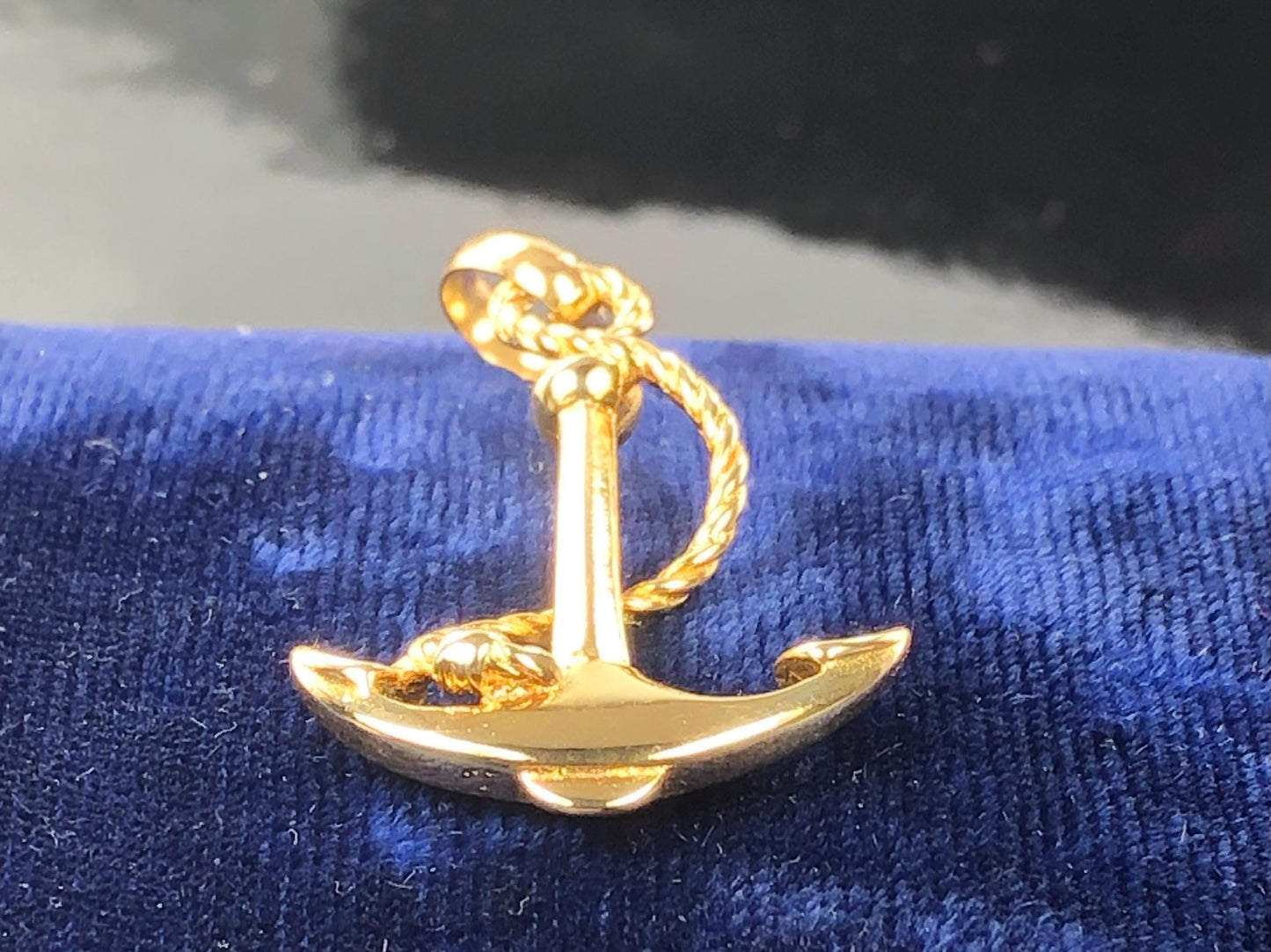 Vintage Large 18k Yellow Gold Anchor Pendant Religious Hope Charm - 3-D Good Luck Charm