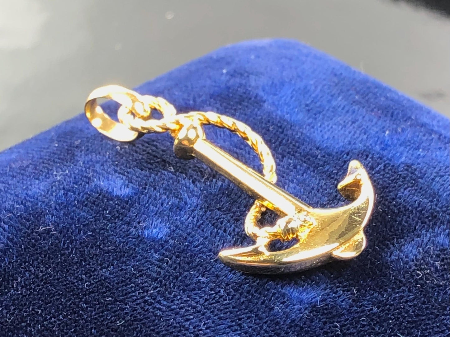 Vintage Large 18k Yellow Gold Anchor Pendant Religious Hope Charm - 3-D Good Luck Charm
