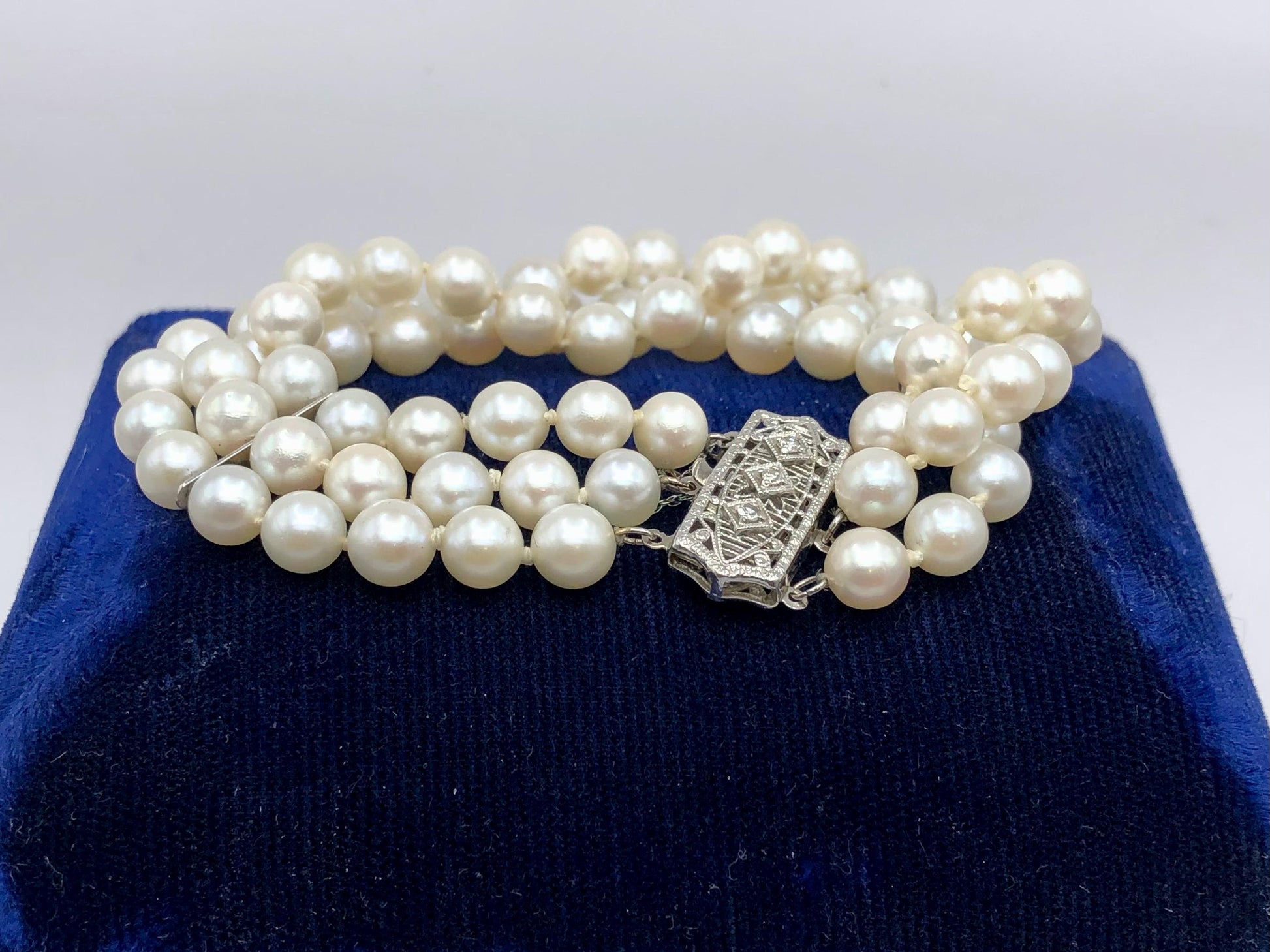 Vintage 14k White Gold Pearl Bracelet: Diamond Filigree Clasp, Bridal Jewelry