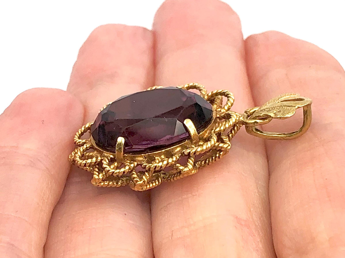 Vintage 18k Yellow Gold Oval Purple Glass Pendant, Mid-Century Floral Pendant