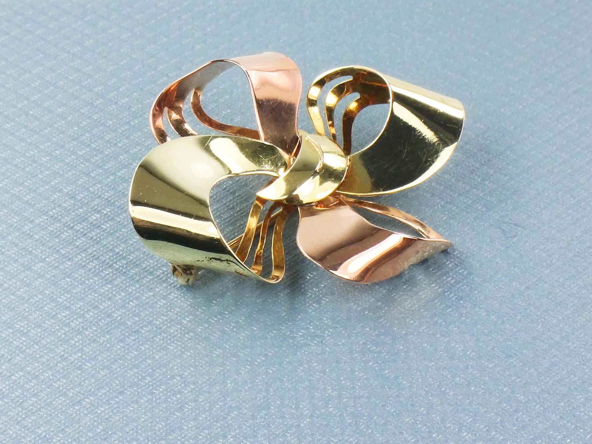 Vintage 14k Yellow & Rose Gold Bow Brooch - Retro 1950s Pin