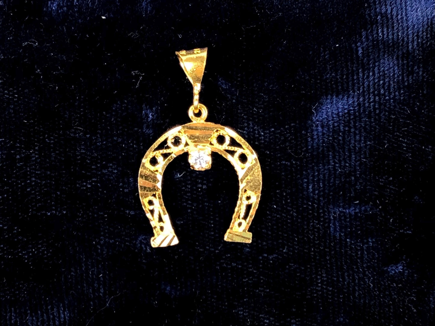 Vintage Solid 21k Yellow Gold Cubic Zirconia Horse Shoe Pendant, Good Luck Charm