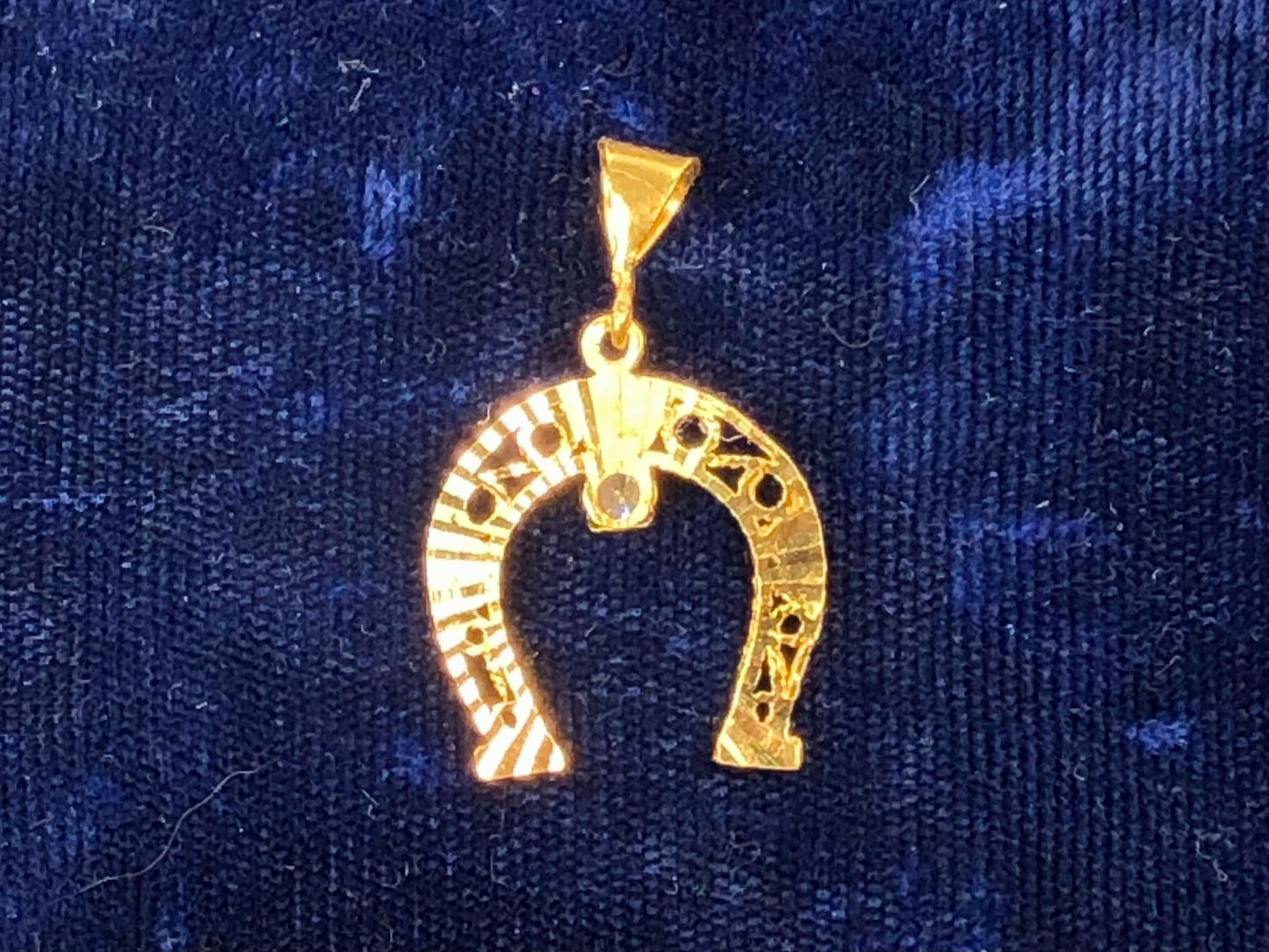 Vintage Solid 21k Yellow Gold Cubic Zirconia Horse Shoe Pendant, Good Luck Charm