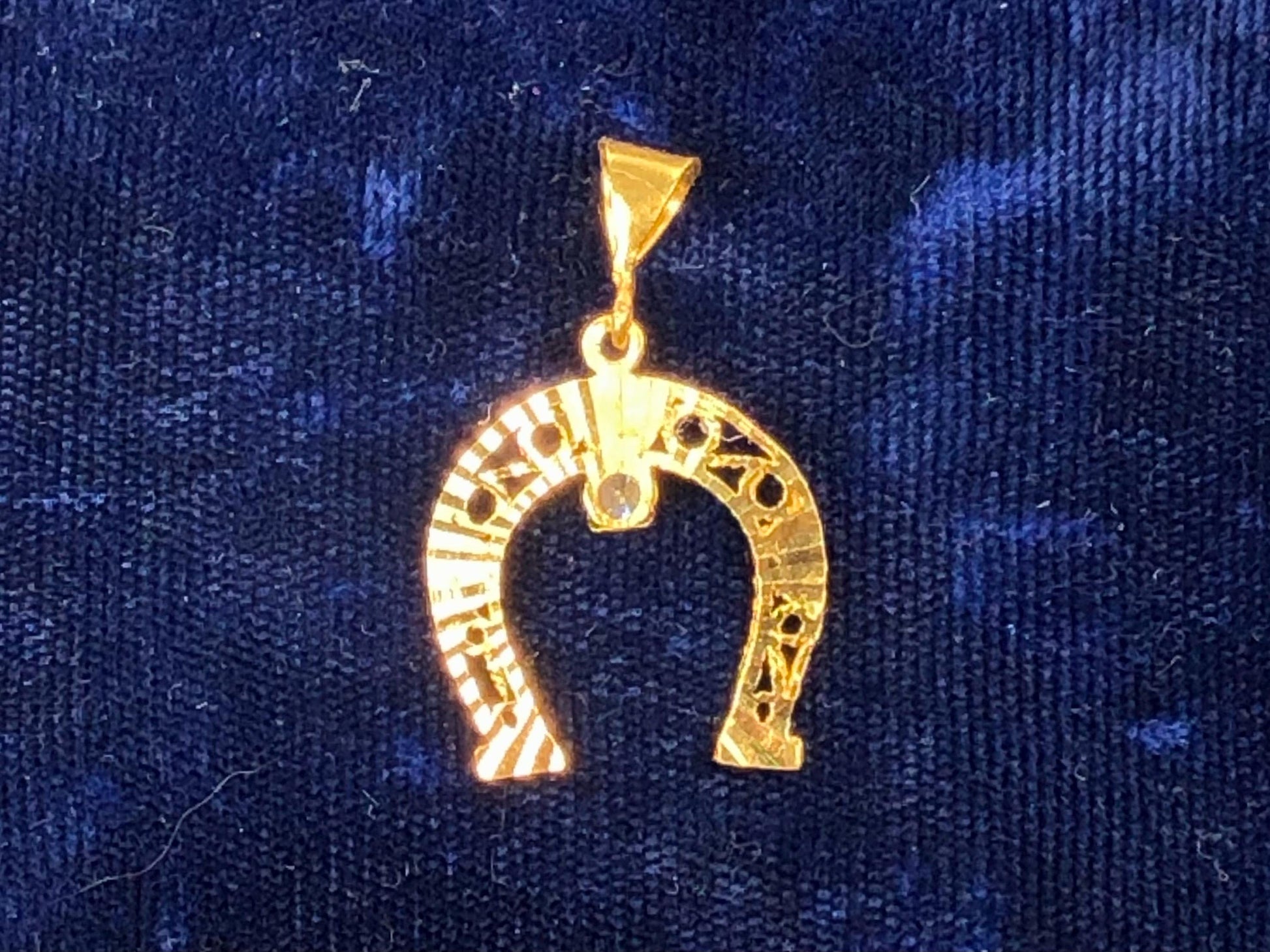 Vintage Solid 21k Yellow Gold Cubic Zirconia Horse Shoe Pendant, Good Luck Charm
