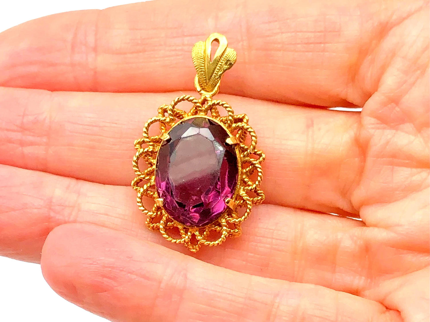 Vintage 18k Yellow Gold Oval Purple Glass Pendant, Mid-Century Floral Pendant