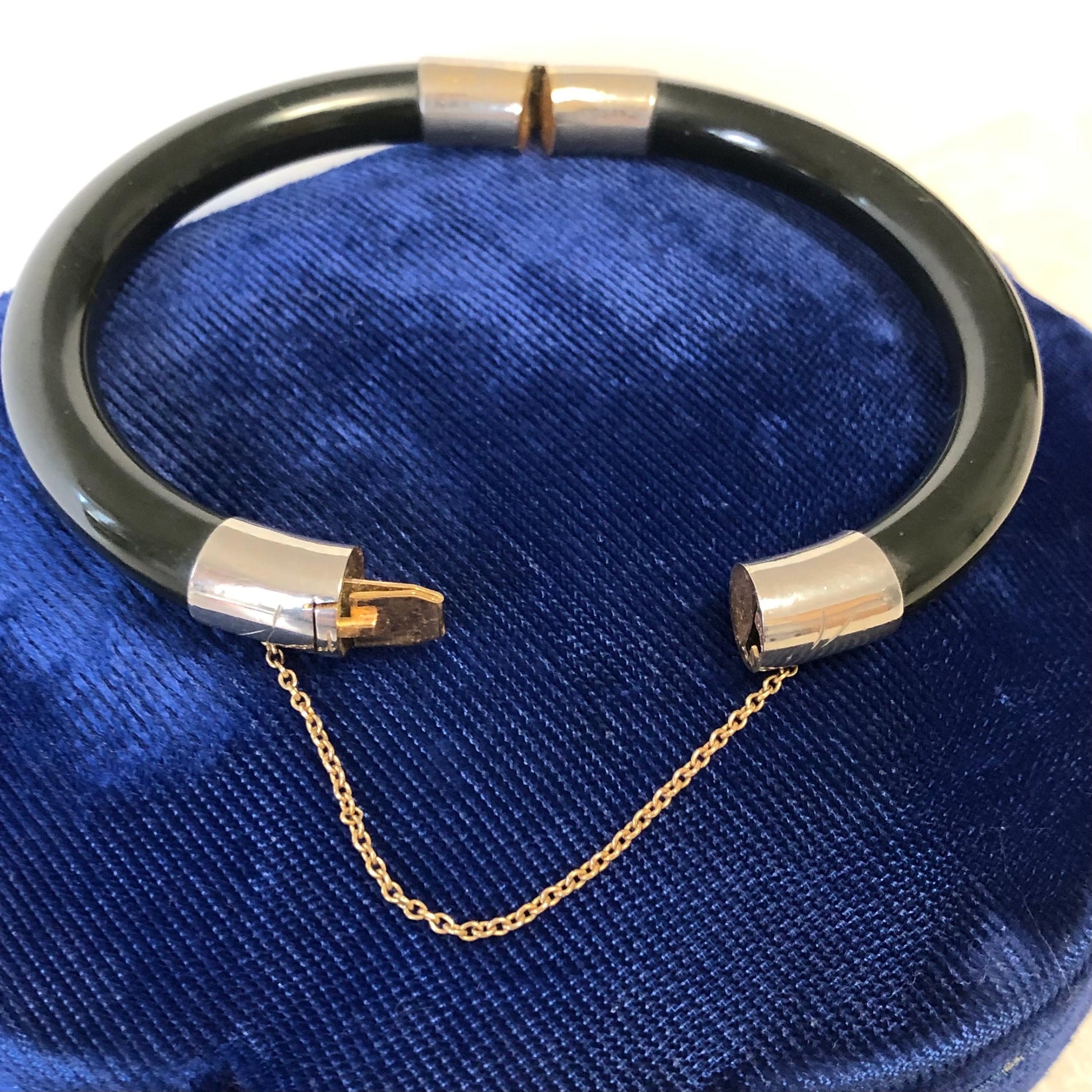 Vintage Black Onyx Hinged Bangle Bracelet