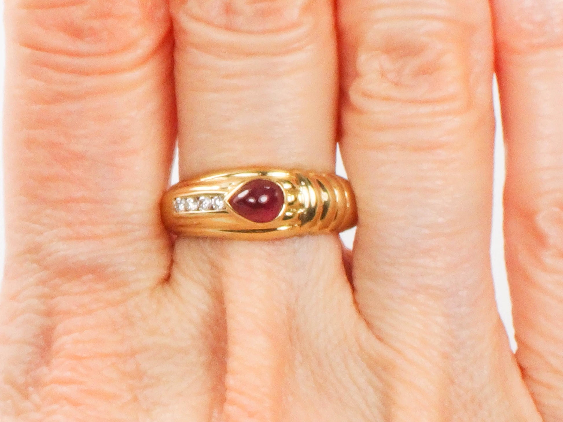 Vintage 18k Yellow Gold Ruby Diamond Ring - July Birthstone, Size 6