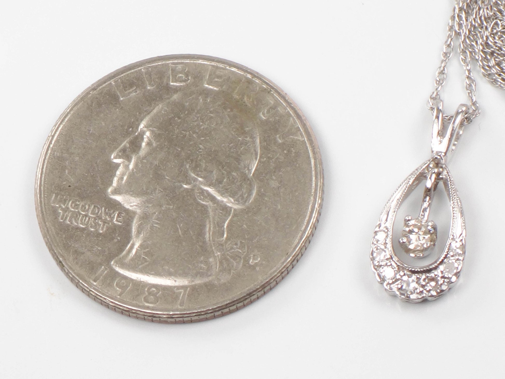 Vintage 14k Gold Natural Diamond Drop Teardrop Shaped Pendant Necklace 21"