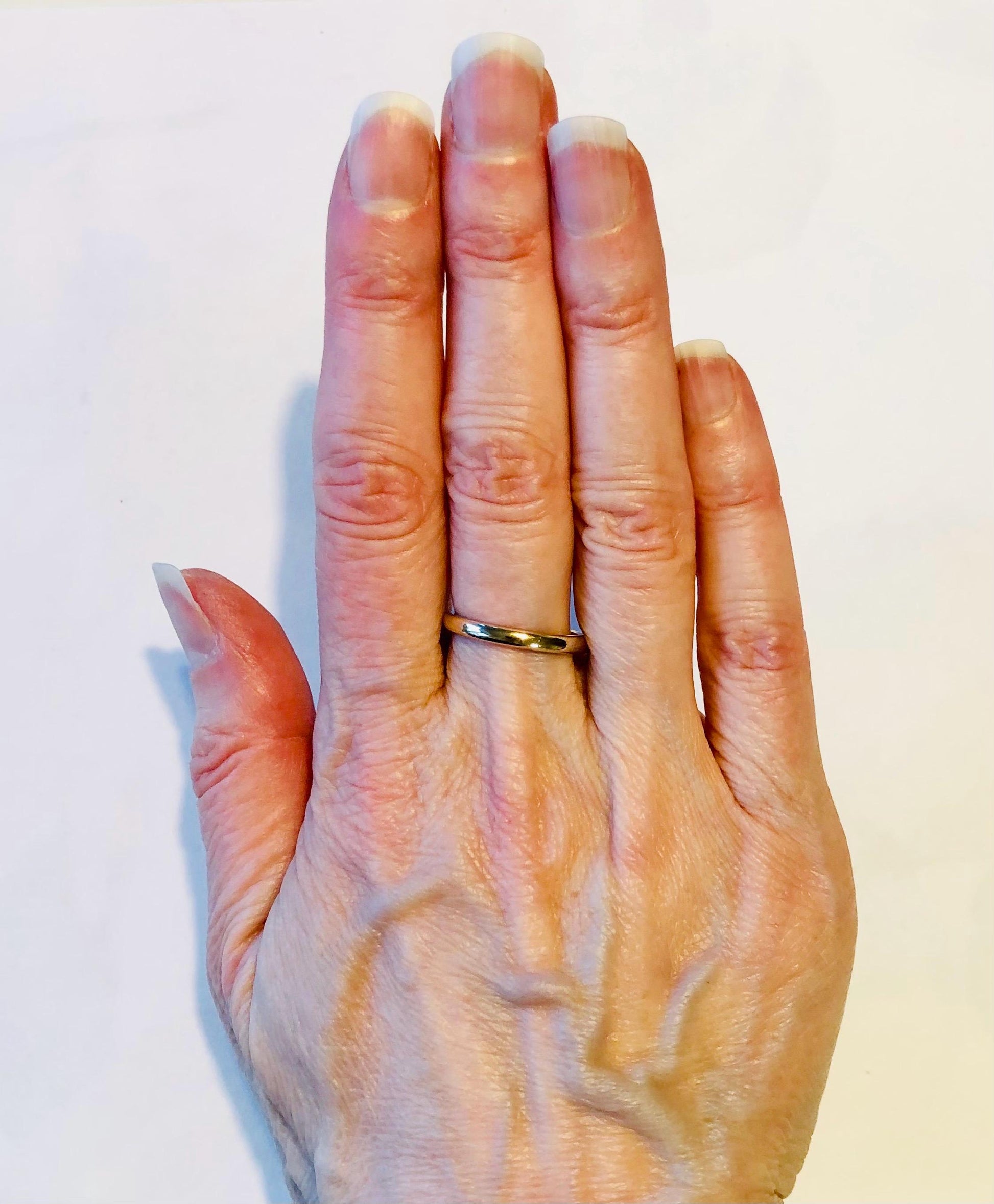 Vintage ArtCarved 14k Yellow Gold Wedding Band - 2.2 MM Stacking Ring, Size 6.25