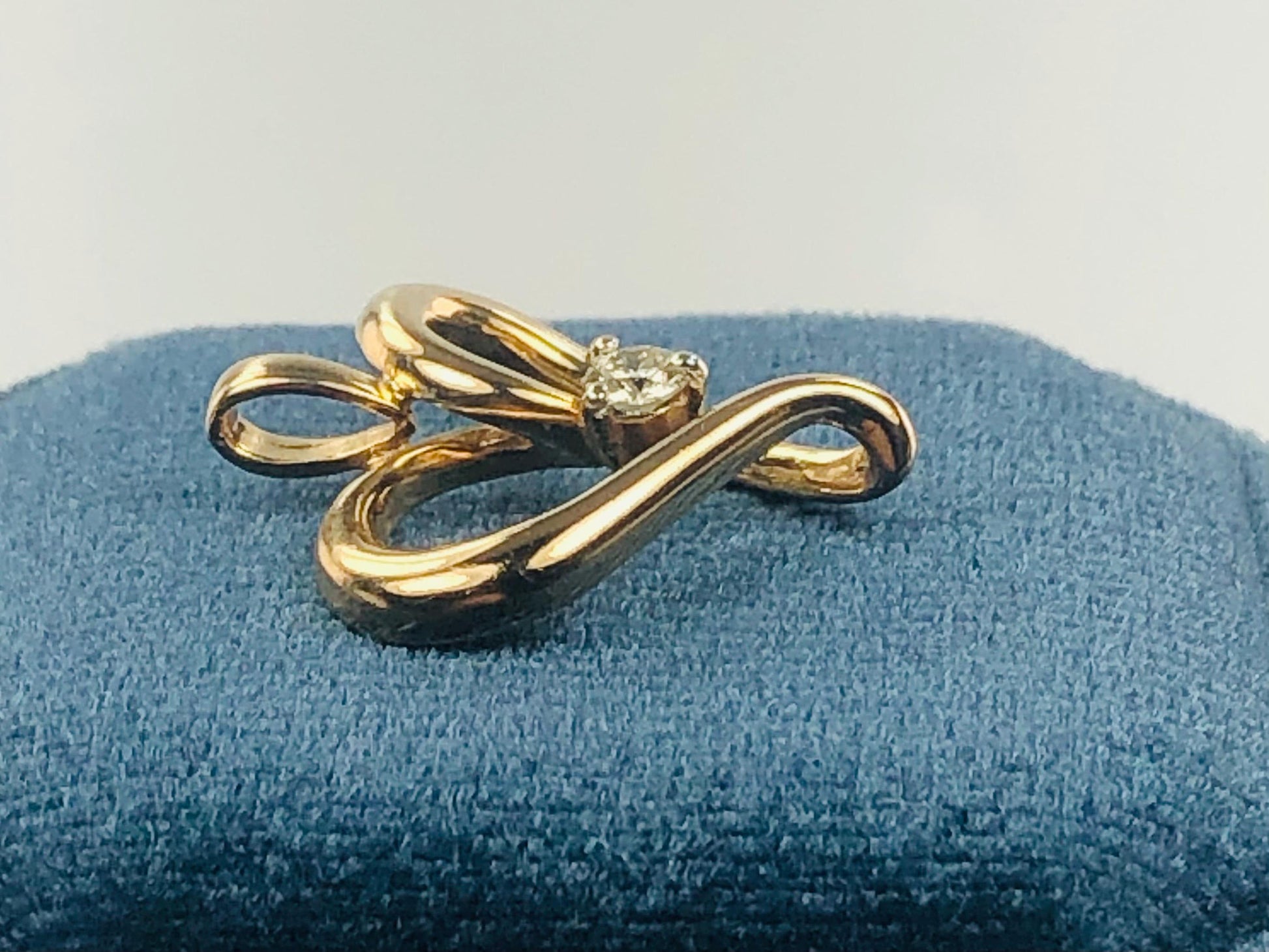 Vintage Solid 14k Yellow Gold Diamond Open Heart Pendant