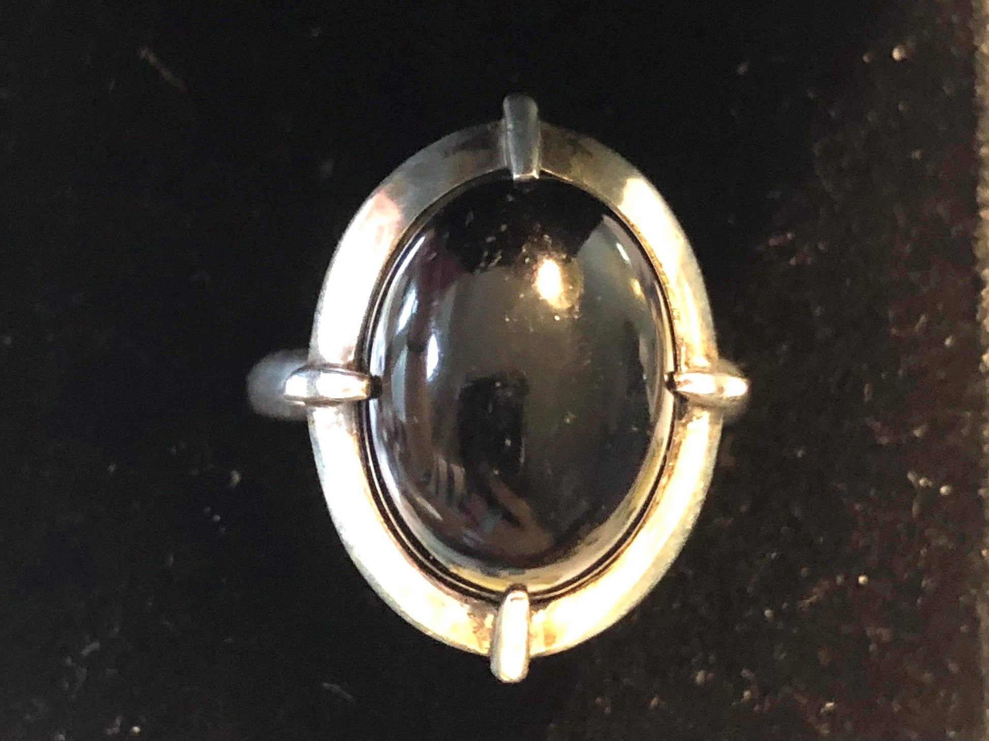 Vintage Metropolitan Museum of Arts Onyx Ring MMA Sterling Silver Bishop's Ring Size 7
