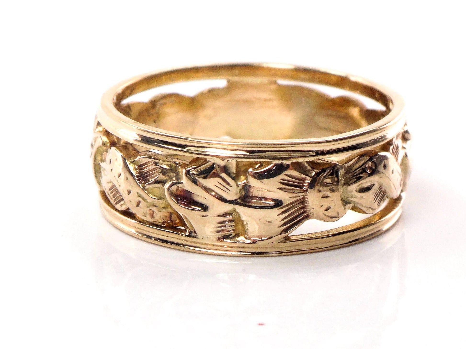 Vintage 14k Yellow Gold Wedding Band: Pierced Ribbon Bow Design, Size 8.75