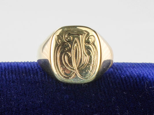 Vintage 14k Yellow Gold Signet Ring: Engraved Monogram, Size 10