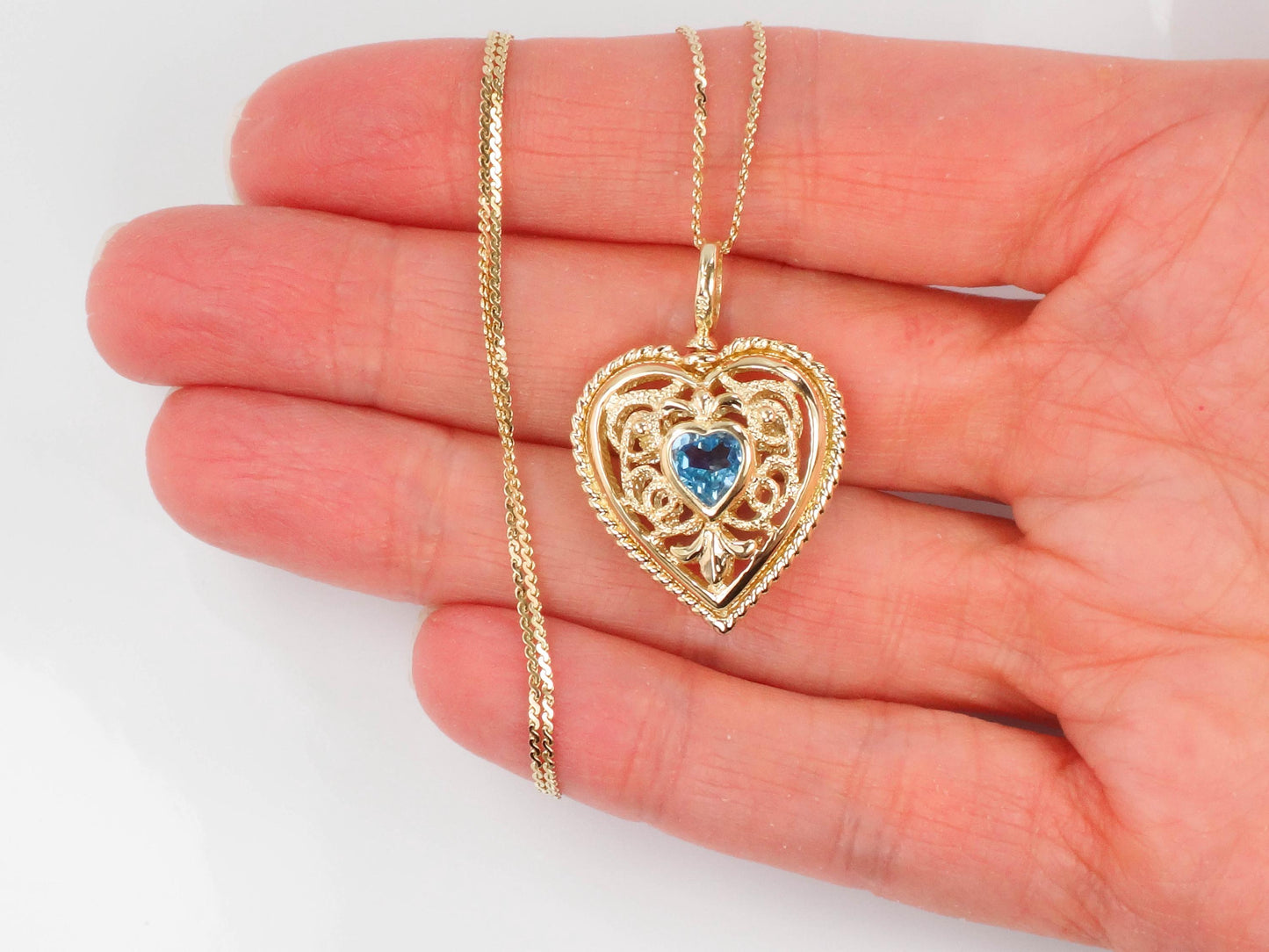 Vintage 14k Yellow Gold Purple Amethyst and Blue Topaz Heart Necklace, Reversible Pendant, 16"