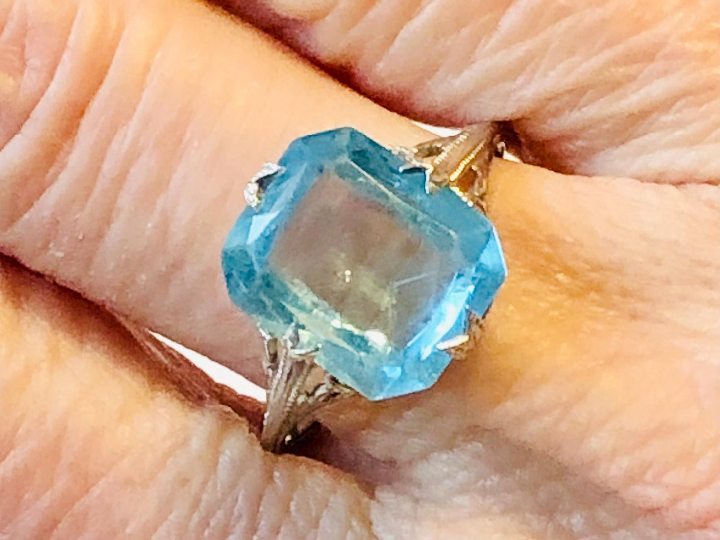 Vintage Art Deco Antique 14k White Gold Filigree Blue Glass Ring Size 8.25