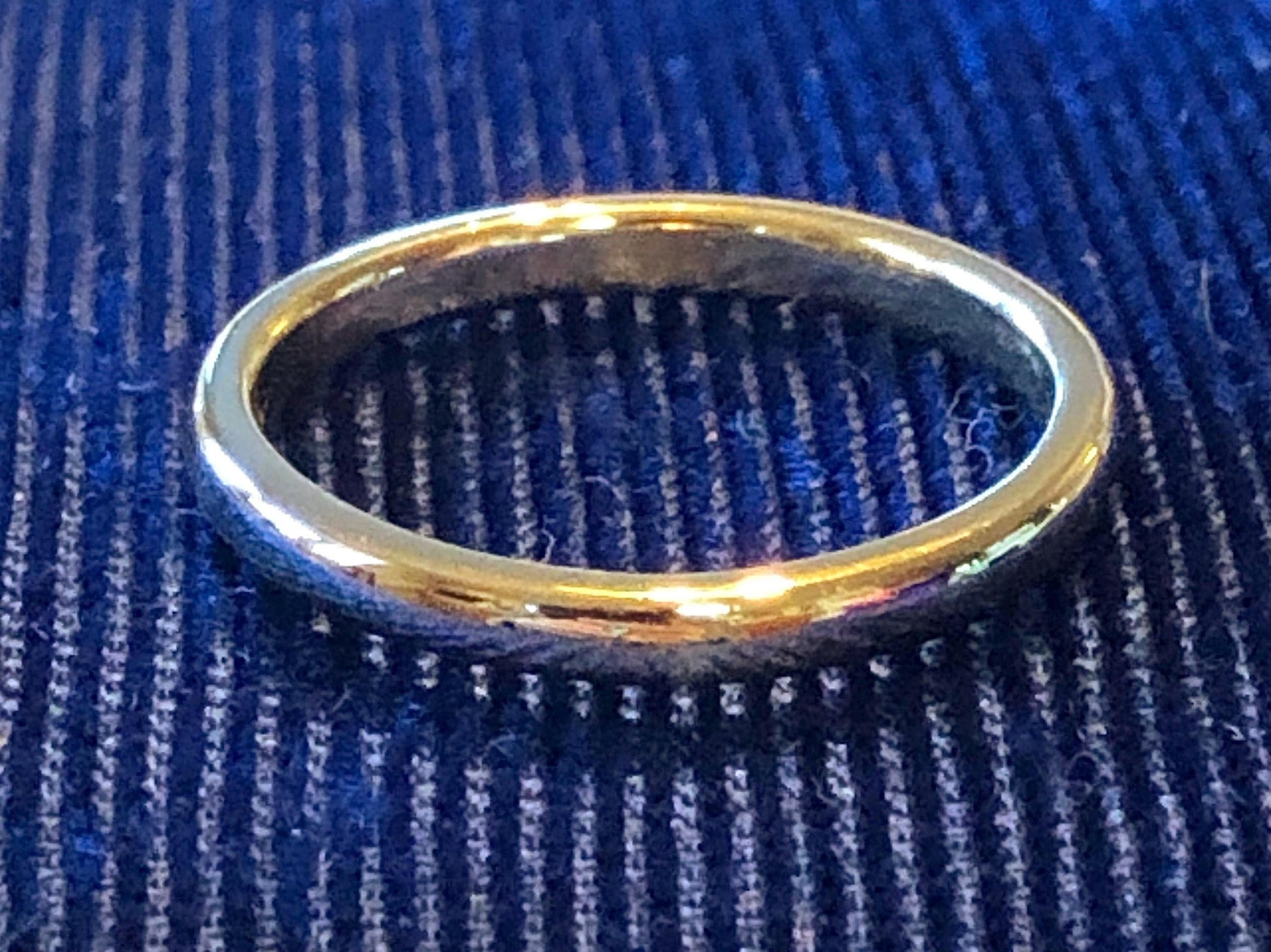 Vintage ArtCarved 14k Yellow Gold Wedding Band - 2.2 MM Stacking Ring, Size 6.25