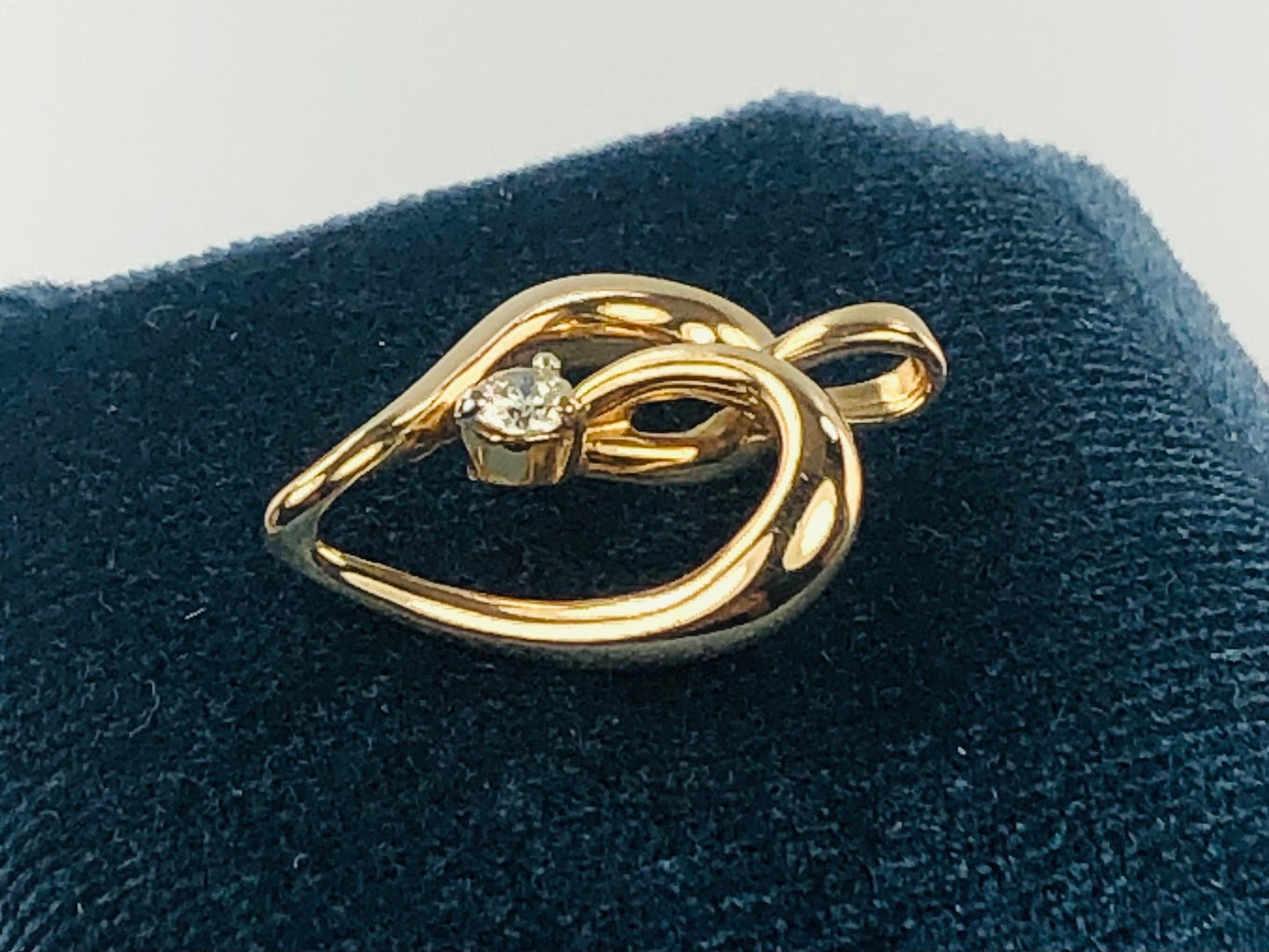 Vintage Solid 14k Yellow Gold Diamond Open Heart Pendant