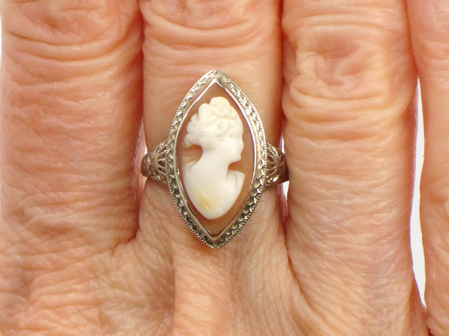 Vintage Art Deco 14k White Gold Cameo Ring, Filigree Marquise Shaped Shell Cameo Ring Size 5