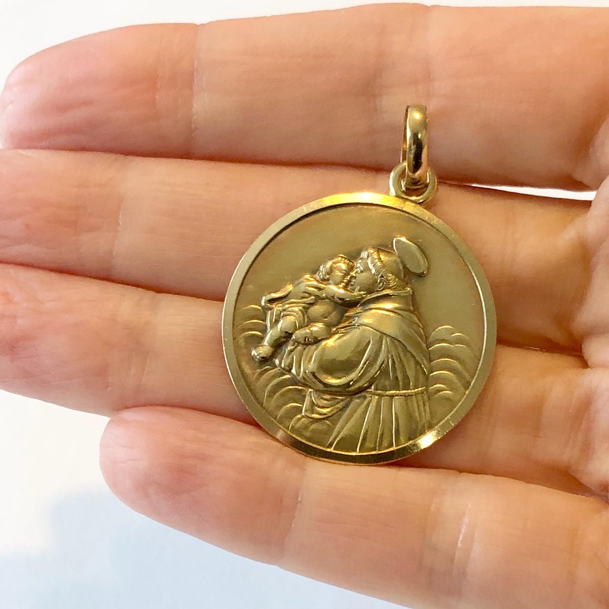 Vintage 18k Yellow Solid Gold Saint Anthony Charm Pendant