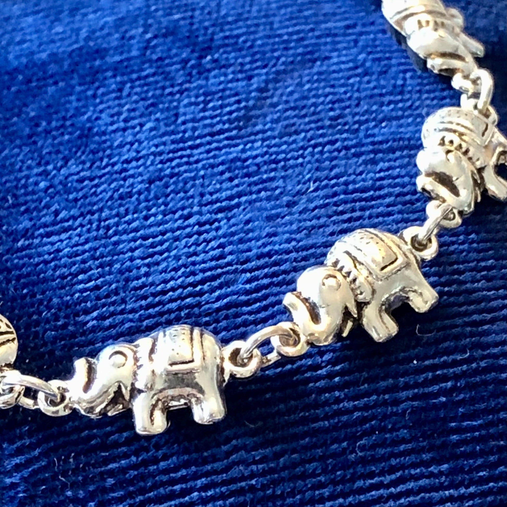 Vintage Sterling Silver Tiny Marching Elephants Bracelet with Bell, 925 Good Luck Bracelet 7.5"