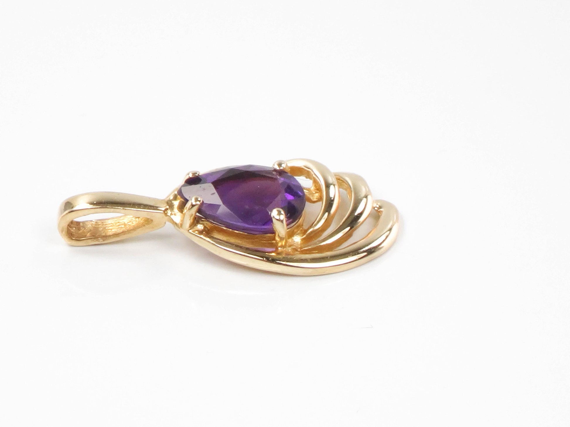 Vintage 14k Yellow Gold Amethyst Teardrop Pendant: February Birthstone