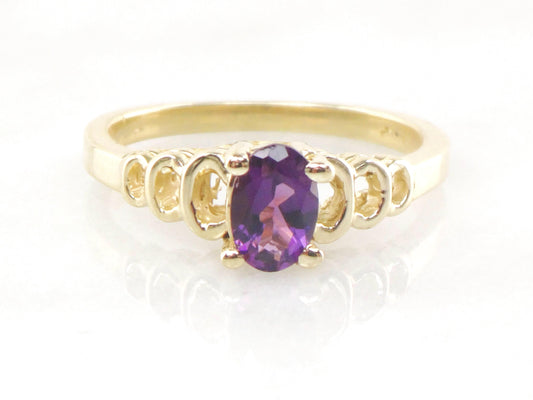 Vintage 14k Yellow Gold Natural Amethyst Ring, Purple February Birthstone Ring, Size 5 1/4