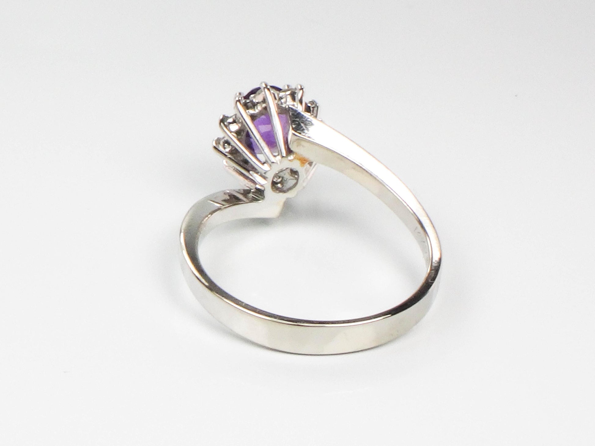 Vintage 14k White Gold Amethyst Diamond Halo Ring - Size 7